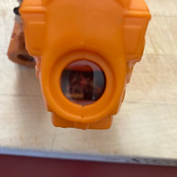 Vintage Disneyland happy meal toys with projector like images of Disneyland ride - Picture 3 of 4